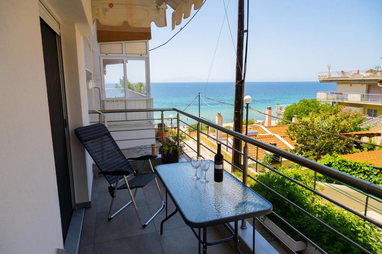 Zoe Seaview Apartment By Rentalspro - Nea Moudania Halkidiki Esterno foto